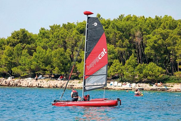 Pine Beach Pakostane