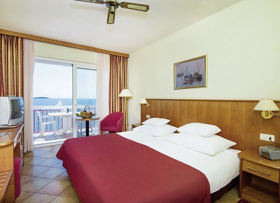 Hotel Zora - Wohnbeispiel Doppelzimmer Komfort (Zimmercodierungen DF1 & DC4)