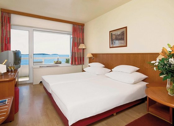 Hotel Zora - Wohnbeispiel Doppelzimmer Komfort (Zimmercodierungen DF1 & DC4)