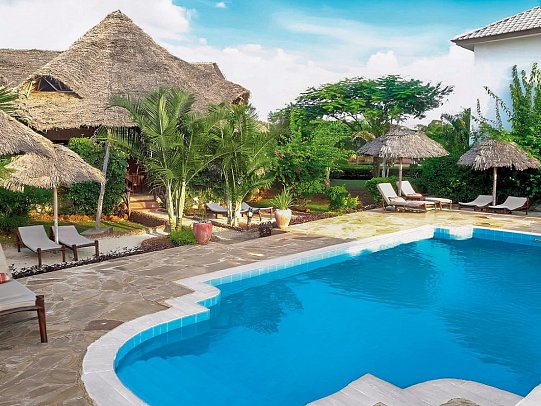 AHG Hisia Nungwi Experience