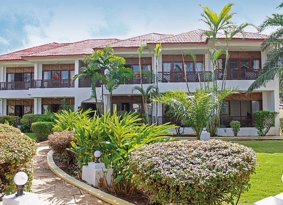 AHG Hisia Nungwi Experience
