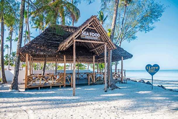 Royal Mandarin Hotel & Resort