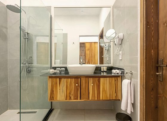 Royal Mandarin Hotel & Resort - Beispiel Bad (Zimmercodierungen DB1, UD1, DBO & FB1)
