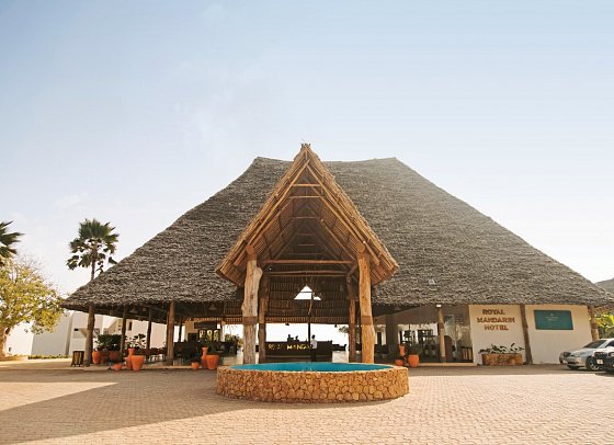 Royal Mandarin Hotel & Resort