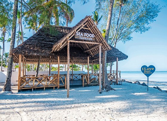 Royal Mandarin Hotel & Resort