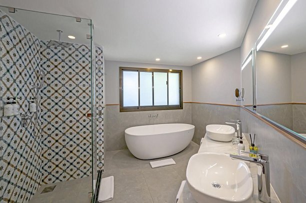 Sea Cliff Resort & Spa - Beispiel Bad (Zimmercodierung UDM)