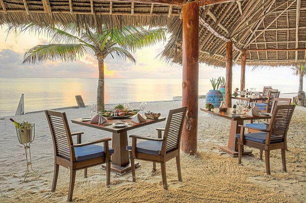 Bluebay Beach Resort & Spa - Restaurant Bahari Grill