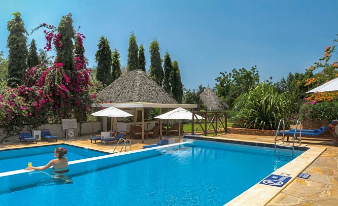 Sultan Sands Island Resort