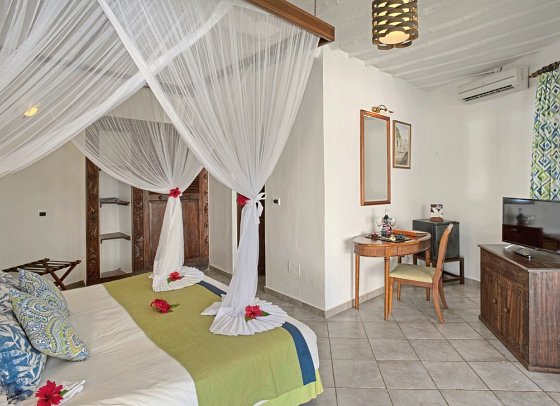 Sultan Sands Island Resort - Wohnbeispiel Bahari (Zimmercodierung DGM)
