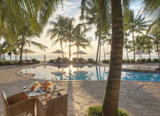 Sultan Sands Island Resort
