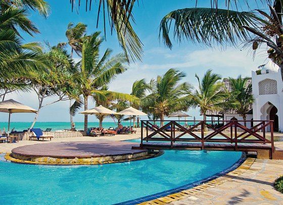 Sultan Sands Island Resort