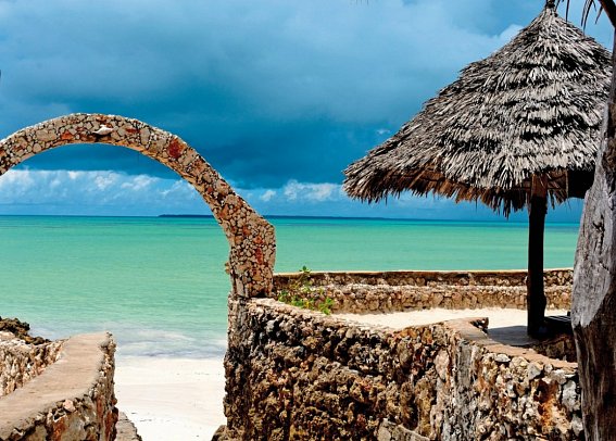 Jaz Amaluna Beach Resort