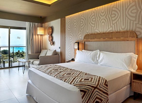 RIU Palace Swahili - Wohnbeispiel Junior Suite Lateral Sea View (Zimmercodierung J1N)