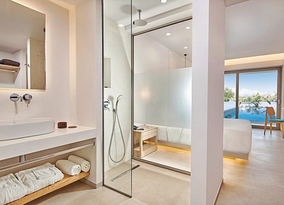 Tsamis Zante Suites - Wohnbeispiel Juniorsuite Gartenblick Privatpool (Zimmercodierung J1R)
