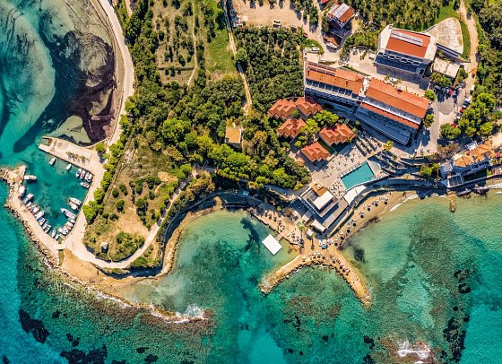 Alexandra Beach Resort & Spa