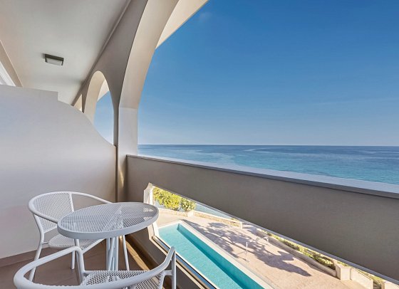 Alexandra Beach Resort & Spa - Wohnbeispiel Doppelzimmer Meerblick (Zimmercodierung D1M)
