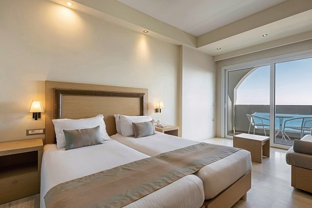 Alexandra Beach Resort & Spa - Wohnbeispiel Doppelzimmer Meerblick (Zimmercodierung D1M)