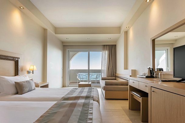 Alexandra Beach Resort & Spa - Wohnbeispiel Doppelzimmer Meerblick (Zimmercodierung D1M)