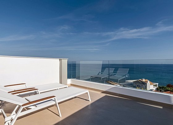 Alexandra Beach Resort & Spa - Wohnbeispiel Juniorsuite Meerblick (Zimmercodierung JBM)