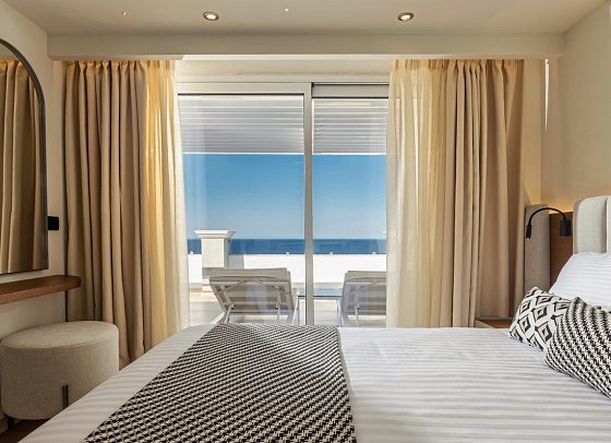 Alexandra Beach Resort & Spa - Wohnbeispiel Suite Meerblick (Zimmercodierung W1M)