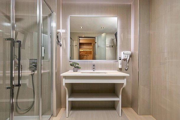 Alexandra Beach Resort & Spa - Wohnbeispiel Bungalow Gartenblick (Zimmercodierung BBG)