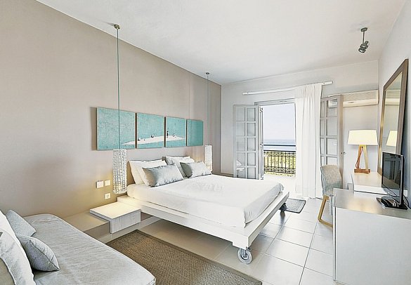 The Bay Hotel + Suites - Wohnbeispiel Doppelzimmer Meerblick (Zimmercodierung D1M)