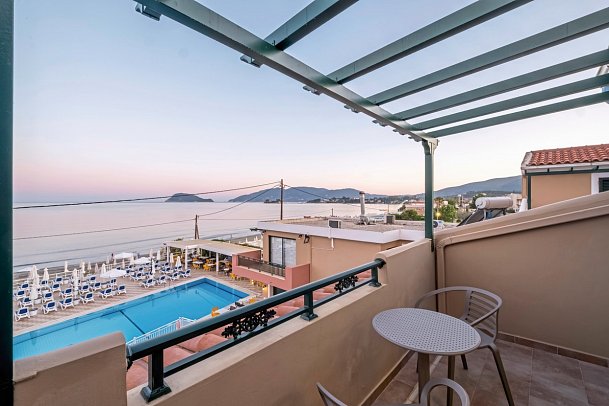 Mediterranean Beach Resort - Wohnbeispiel Doppelzimmer Executive Meerblick (Zimmercodierung DTM)