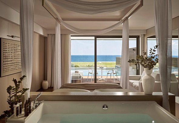 Lesante Blu - The Leading Hotels of the World - Wohnbeispiel Honeymoon Suite Meerblick Privatpool (Zimmercodierung WHR)