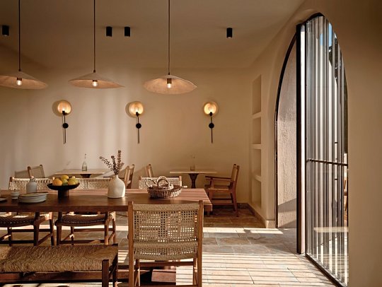 Pierros Verde Private Suites