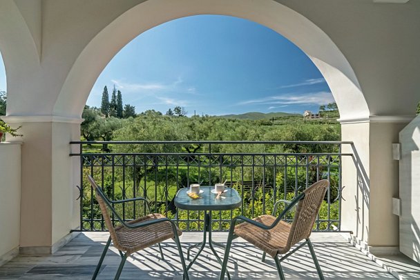 Castelli Hotel - Wohnbeispiel Doppelzimmer Gartenblick (Zimmercodierung DBG)