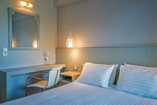 Castelli Hotel - Wohnbeispiel Doppelzimmer Gartenblick (Zimmercodierung DBG)