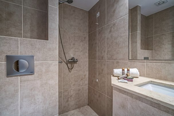 Castelli Hotel - Wohnbeispiel Doppelzimmer Deluxe (Zimmercodierung DDG)