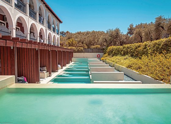 Castelli Hotel - Wohnbeispiel Doppelzimmer Superior Swim Up (Zimmercodierung DSQ)