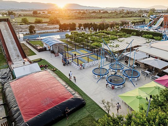 Caretta Beach Resort & WaterPark