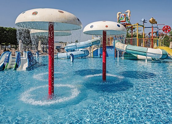 Caretta Beach Resort & WaterPark