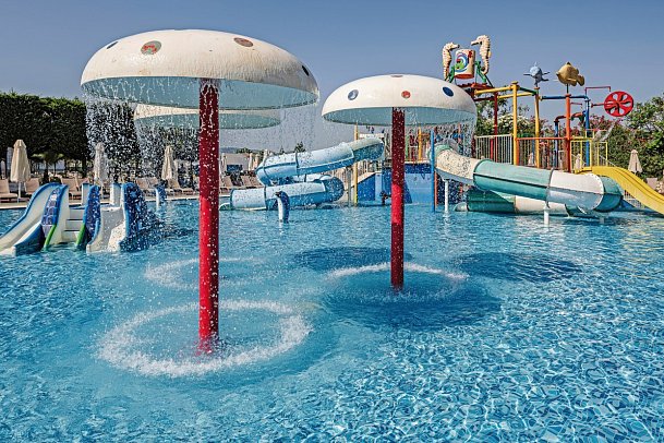 Caretta Beach Resort & WaterPark