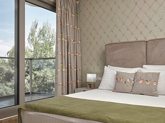 Koukounaria Hotel & Suites - Wohnbeispiel Doppelzimmer Luxury (Zimmercodierung DB3)