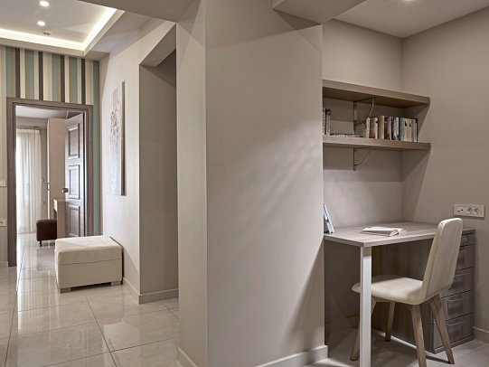 Koukounaria Hotel & Suites - Wohnbeispiel Seniorsuite (Zimmercodierung WB1)