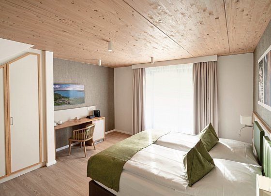 BEECH Resort Plauer See - Wohnbeispiel Komfortzimmer Walddorf oder Schilfdorf (Zimmercodierungen DF1 & DC1)