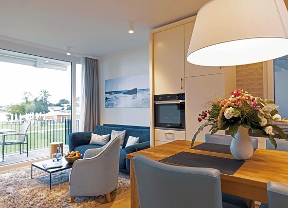 MAREMÜRITZ Yachthafen Resort - Wohnbeispiel Appartement Aurora Müritzblick (Zimmercodierung ABI)