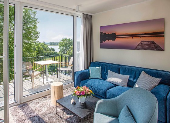 MAREMÜRITZ Yachthafen Resort - Wohnbeispiel Appartement Aurora Müritzblick (Zimmercodierung ABI)