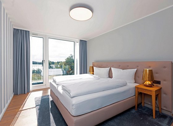 MAREMÜRITZ Yachthafen Resort - Wohnbeispiel Appartement Aurora Müritzblick (Zimmercodierung ABI)