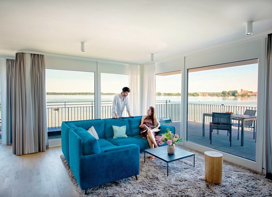 MAREMÜRITZ Yachthafen Resort - Wohnbeispiel Suite Anker Penthouse (Zimmercodierung WB2)