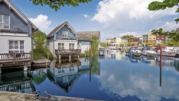 Sunday Resort Marina Wolfsbruch - Ferienanlage Precise Resort Marina Wolfsbruch