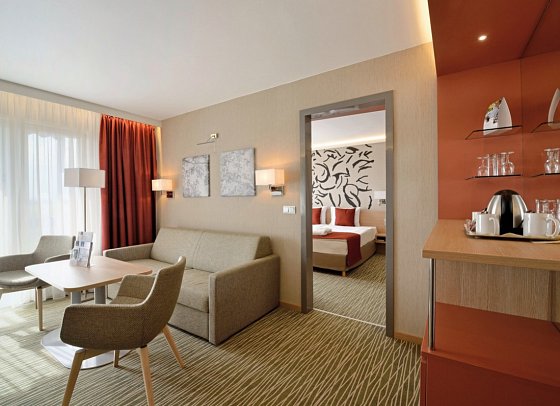 Danubius Hotel Bük - Wohnbeispiel Familienzimmer Executive (Zimmercodierung FB1)