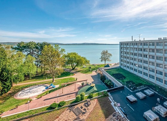 Club Tihany Hotel