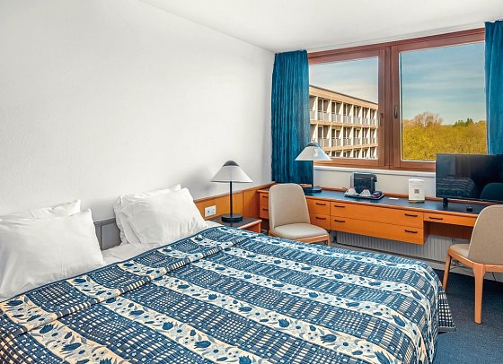 Club Tihany Hotel - Wohnbeispiel>Doppelzimmer Standard Parkseite (Zimmercodierungen DB1, DB2 & DC1)