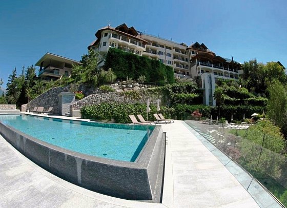 Das Finkennest Panoramic Garden Resort