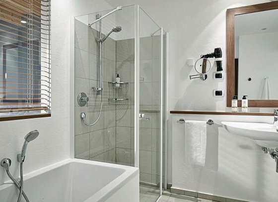 Garberhof - Badbeispiel Doppelzimmer Maletum (Zimmercodierung DB1)
