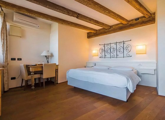 Relais Vecchio Maso - Wohnbeispiel Doppelzimmer Standard (Zimmercodierungen DG1 & EG1)